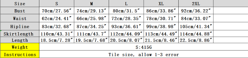 Conjunto de falda con borlas y tirantes