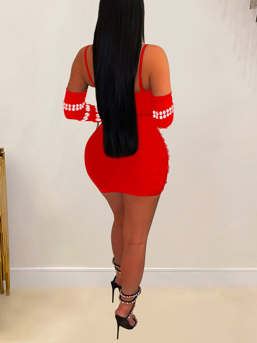 Vestido con tirantes finos y guantes de diamantes de imitación