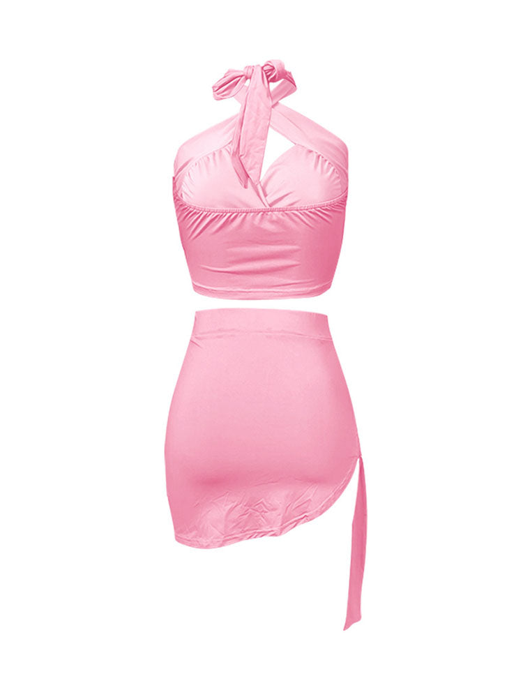 Tops cortos y minifaldas entrecruzados de dos piezas