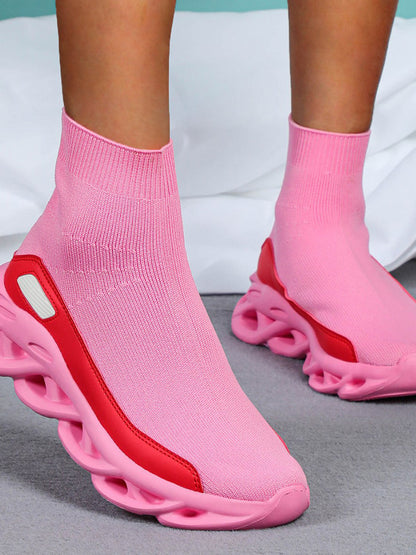 Plus Size Knit Slip-On Sock Sneakers