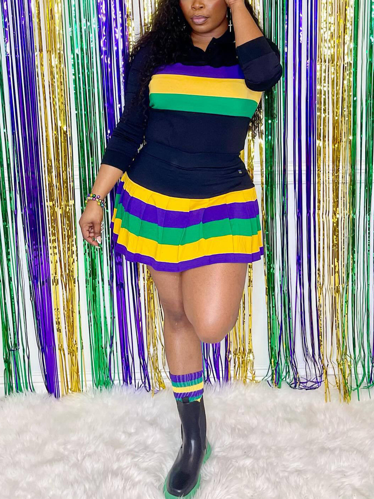 Two-Piece Striped Tops Ruched Skirt