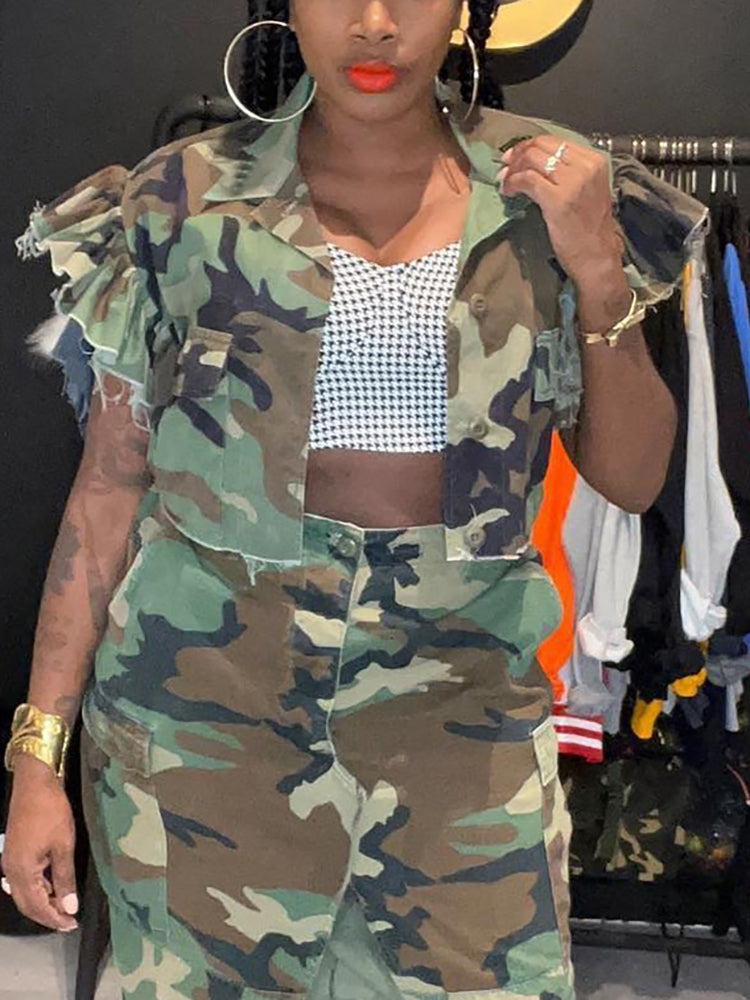 Camo Ruffle Sleeve Crop Utility Jacket