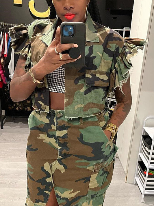 Camo Ruffle Sleeve Crop Utility Jacket