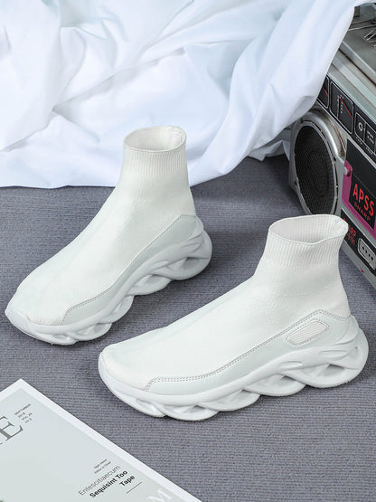 Plus Size Knit Slip-On Sock Sneakers
