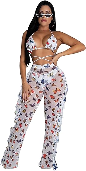 Tops cortos de dos piezas y pantalones con volantes