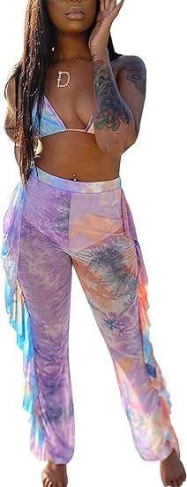 Tops cortos de dos piezas y pantalones con volantes