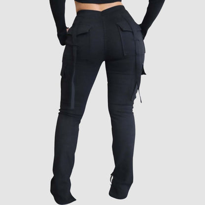 Pantalón cargo con abertura y cordón